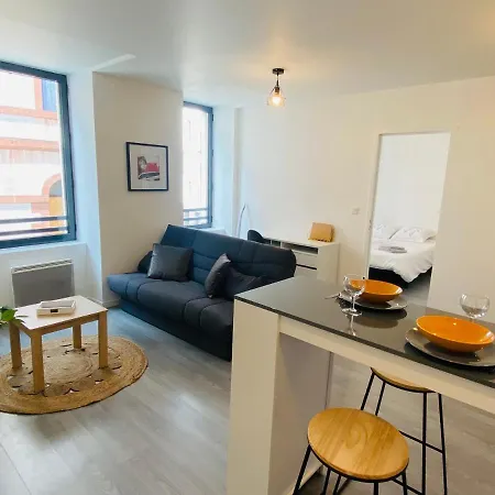 Le Combarel Апартаменты *